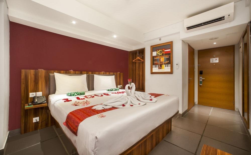 Hotel Swiss-belexpress Kuta 3*