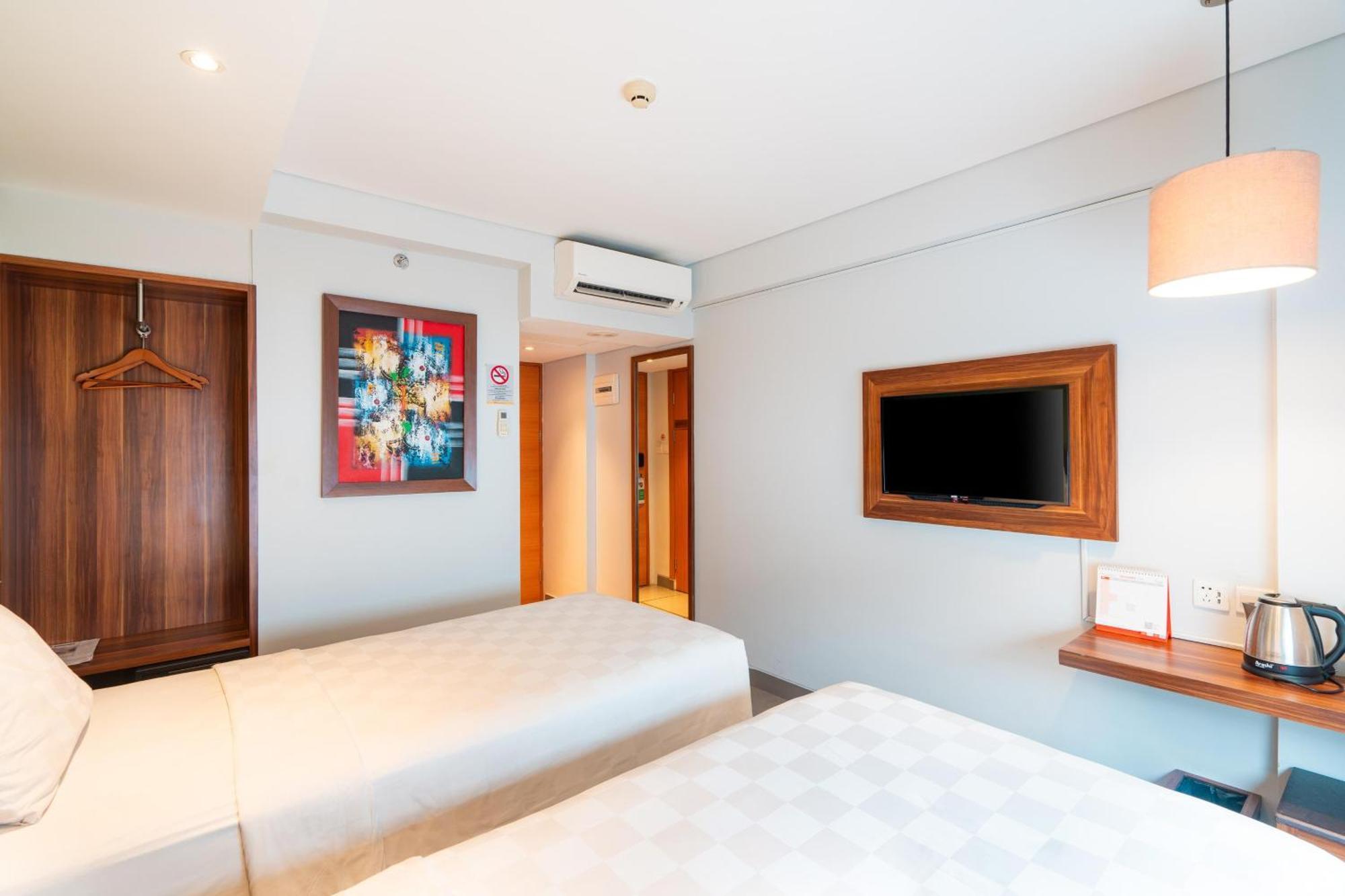 Hotel Swiss-belexpress Kuta 3*